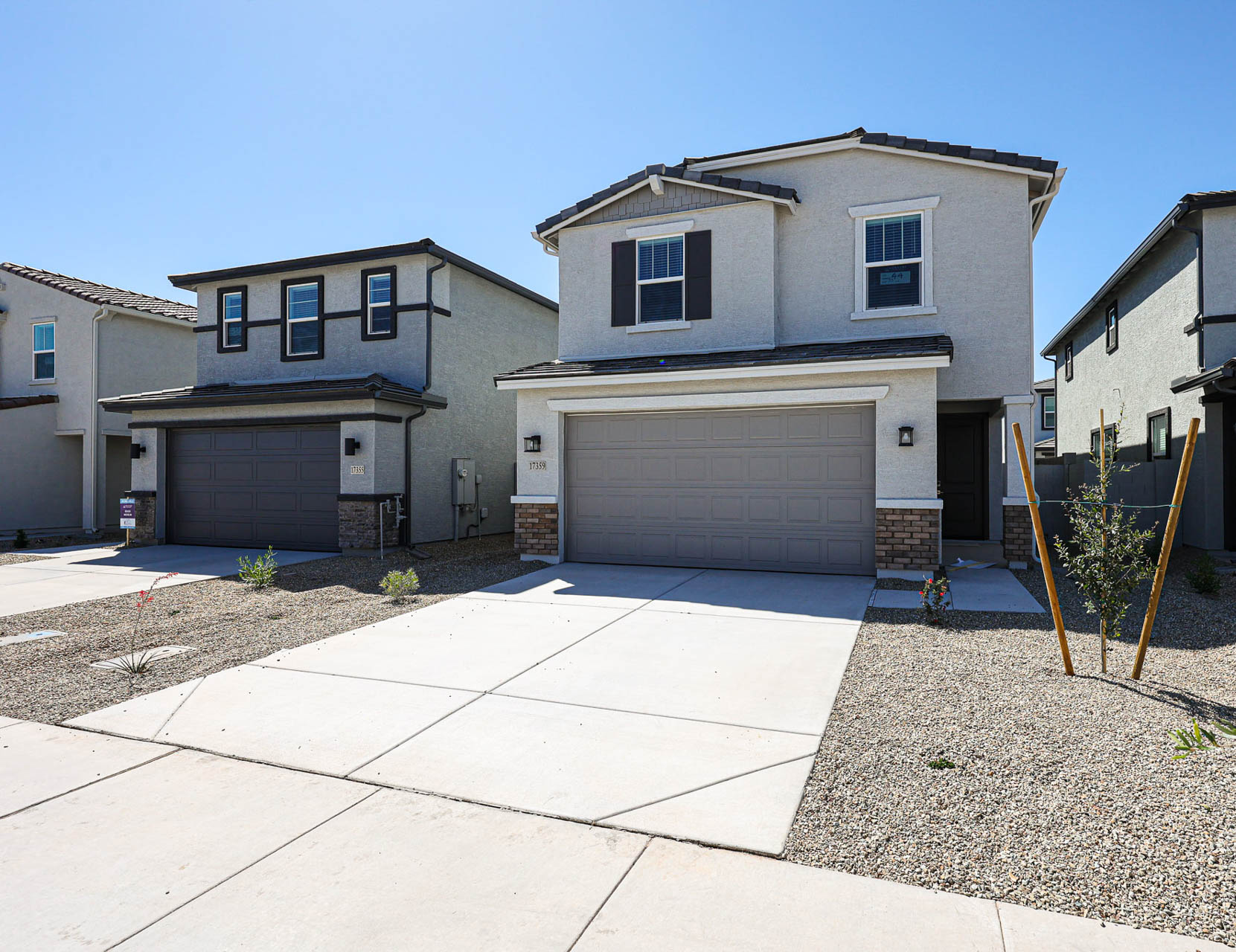 A building with garages and a garage.